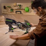 Торцовочная пила акк. Greenworks GD24MS216, 24V, б/щ, 4800 об/мин, 216x30мм,рез 65х310мм,с 1хАКБ 4Ач и ЗУ (1501707UB)