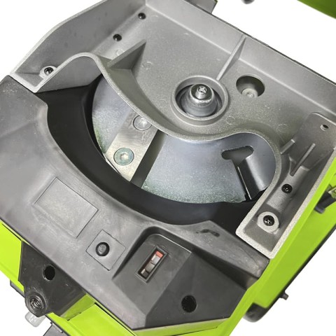 Измельчитель садовый электрический Greenworks Арт. 2206707, 220В, 2500 Вт с контейнером