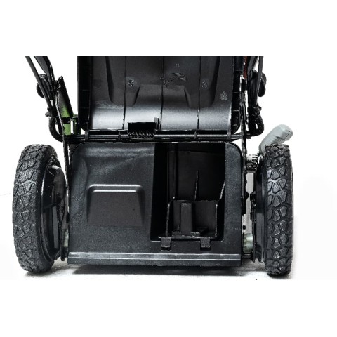 Газонокосилка аккумуляторная Greenworks GD40LM46SP, 40V, 46см, самоходная, бесщеточная, c 1хАКБ 8 Ач и ЗУ (2506807UH)