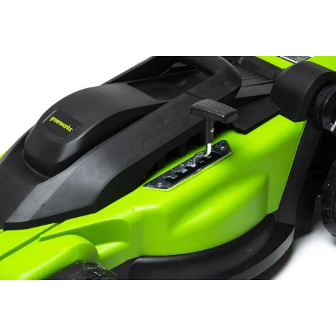 Газонокосилка электрическая Greenworks Арт. 2515707, 2000 Вт, 43 см