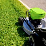 Газонокосилка аккумуляторная Greenworks Арт. 2519407, 82V, 56см, с алюминиевой декой, самоходная, бесщеточная, без АКБ и ЗУ