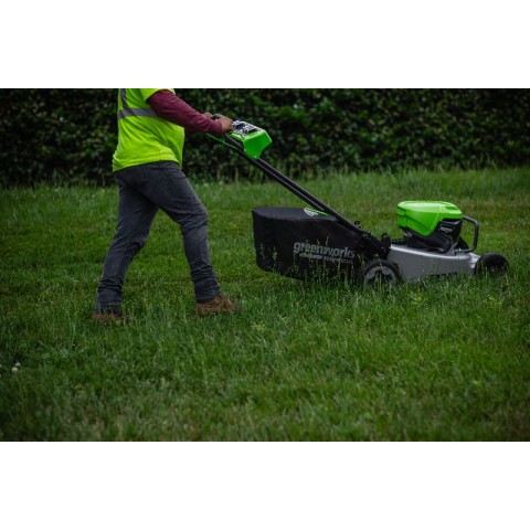 Газонокосилка аккумуляторная Greenworks Арт. 2519407, 82V, 56см, с алюминиевой декой, самоходная, бесщеточная, без АКБ и ЗУ