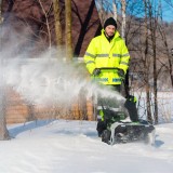 Снегоуборщик аккумуляторный Greenworks Арт. 2603307UH, 82V, 56 см, бесщеточный, c АКБ 8АЧ и ЗУ