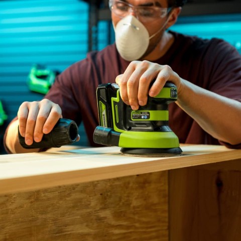 Эксцентриковая шлифмашина акк. Greenworks OS325, 24V, 125 мм, 5000-8000-11000 об/мин, амплитуда 2.4 мм, 1х2Ач, ЗУ, кор (3100907CUA)