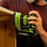 Эксцентриковая шлифмашина акк. Greenworks OS325, 24V, 125 мм, 5000-8000-11000 об/мин, амплитуда 2.4 мм, 1х2Ач, ЗУ, кор (3100907CUA)