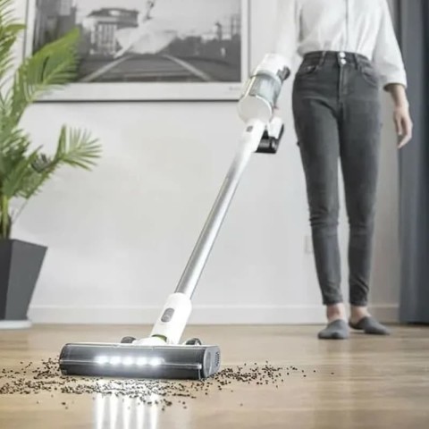 Пылесос беспроводной вертикальный аккумуляторный Greenworks 4701107UB, 24V,  с 1хАКБ 4 Ач и ЗУ