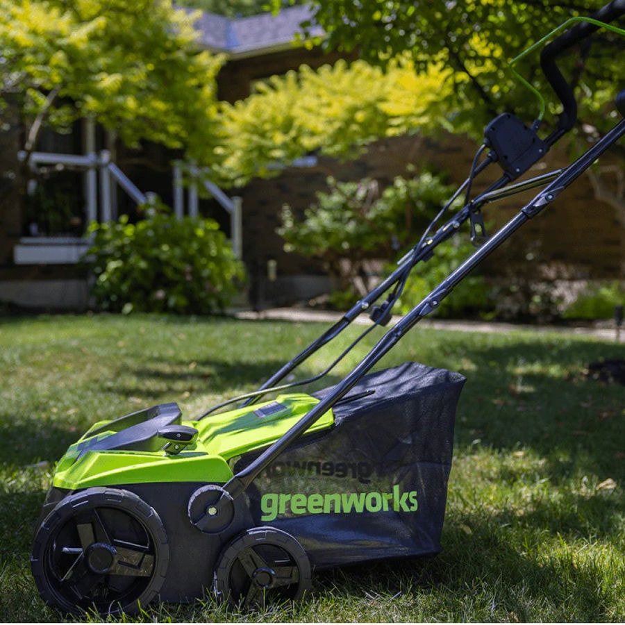 Аэратор-скарификатор электрический Greenworks Арт. 2515507, 1500 Вт, 36 см