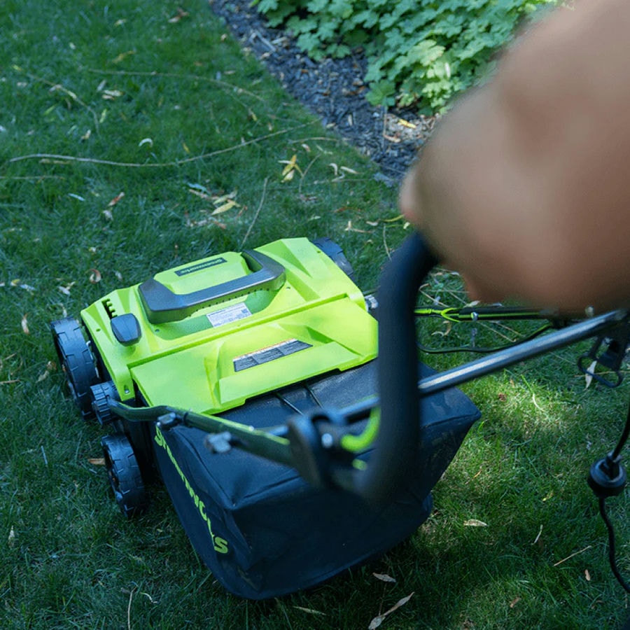 Аэратор-скарификатор электрический Greenworks Арт. 2515507, 1500 Вт, 36 см