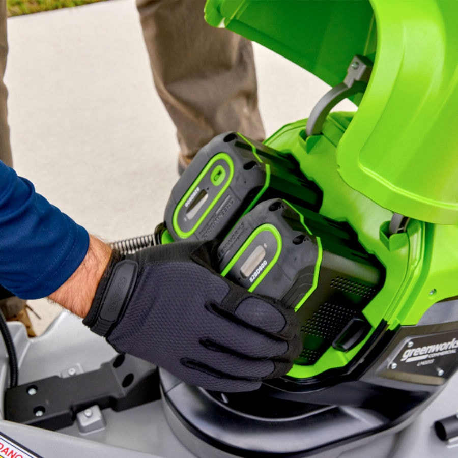 Газонокосилка аккумуляторная Greenworks Арт. 2519407U28, 82V, 56см, с алюминиевой декой, самоходная, бесщеточная, с двумя 8 Ач АКБ и двойным ЗУ