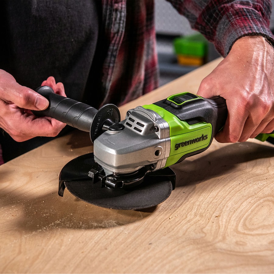 Угловая шлифовальная машина акк. Greenworks GD24AG, 24V, б/щет, 125 мм, 10500 об/мин, 1x4Ач, быстрое ЗУ, кор (3200207CUB)