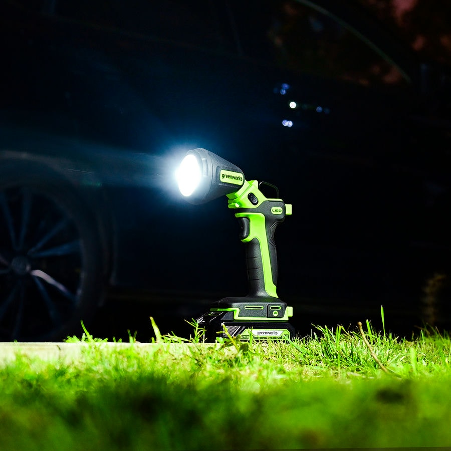 Рабочий аккумуляторный LED-фонарь 2-в-1 Greenworks, Арт. 3503707, 24V, 650 Лм, сменные плафоны, без АКБ и ЗУ